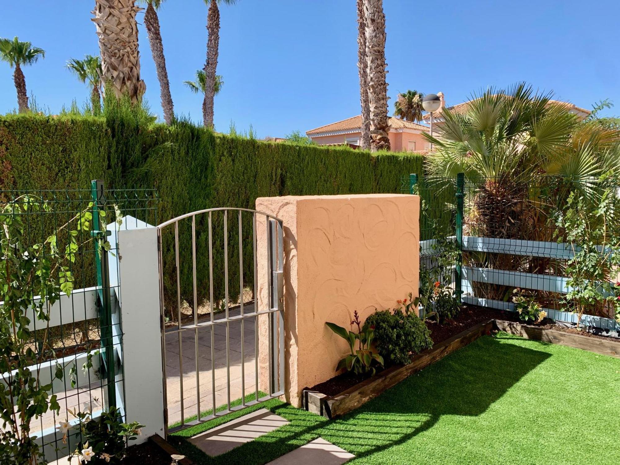 ベラBahari Marinas - Tu Duplex Con Jardin Privado!アパートメント エクステリア 写真